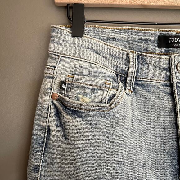 Judy Blue Megan Mid Rise Tinted Pin Tack Detail Flare Jeans Size 28 Blue Stretch - Picture 9 of 16